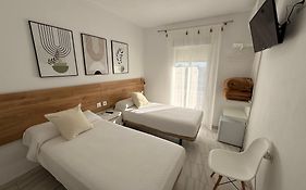 Hostal Merino Jédula